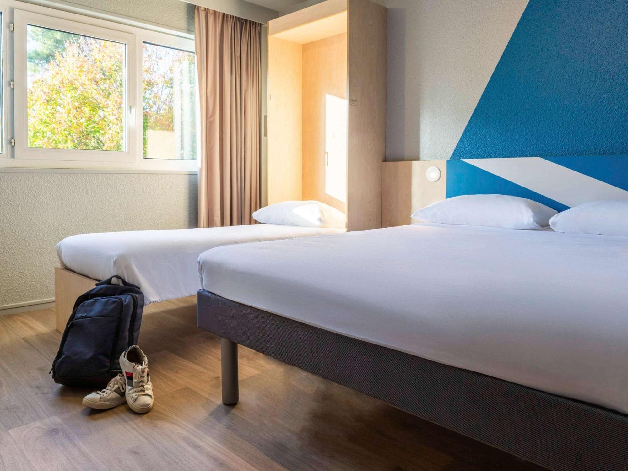 Ibis Budget Tours Sud Chambray-lès-Tours Exterior foto